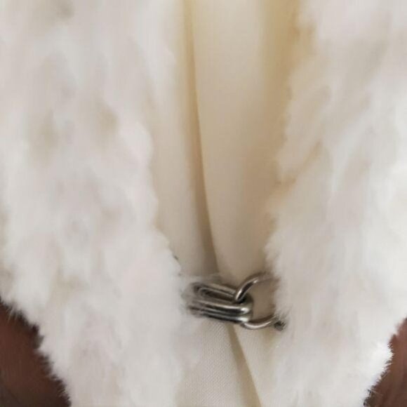 Lennie for Nina Leonard |  Cropped Cardigan - Picture 3 of 8